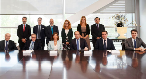 Fundación Telefónica y la CEOE impulsan la digitalización del sector productivo español
