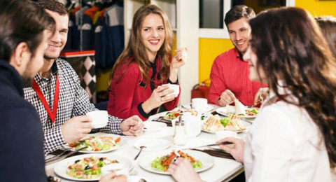 En Tiempos De Teletrabajo Edenred Te Anima A Comer Fuera De Casa