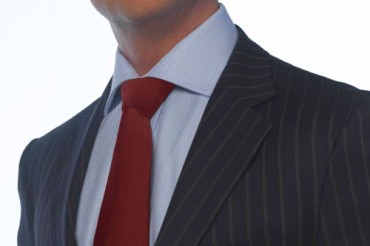 Qu consultor llega a los eventos sin corbata y despus se la pone en el bao?
