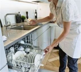 Las contrataciones de profesionales de servicio doméstico aumentan un 30% durante el periodo navideño