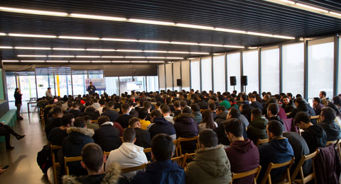Más de 800 jóvenes se reúnen en el IV Foro de Empleo Tecnológico de Formación Profesional 