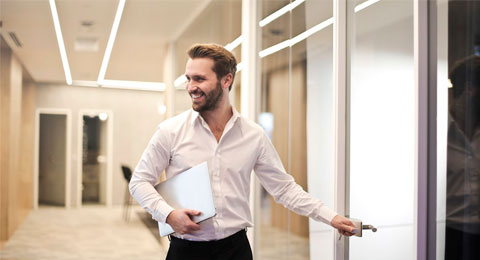 En qu sectores pueden encontrar los profesionales de RRHH ms empleo?