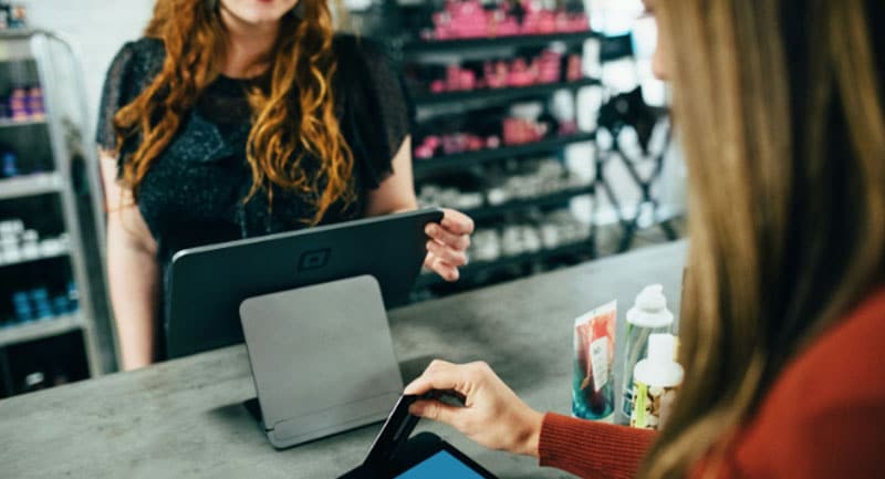 clientes empresas tienda ropa