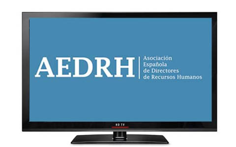 ¿Quién ha sido premiado este año por la AEDRH como mejor gestor de personas?