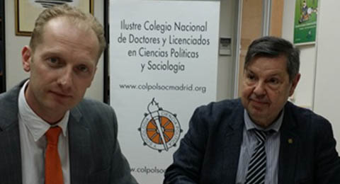 El llustre Colegio Nacional de Doctores y Licenciados en Ciencias Políticas y Sociología firma un acuerdo con Capman