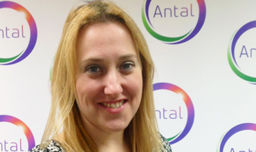 Fátima Pozo, nueva Consultora del área de Energías Renovables de Antal International en España