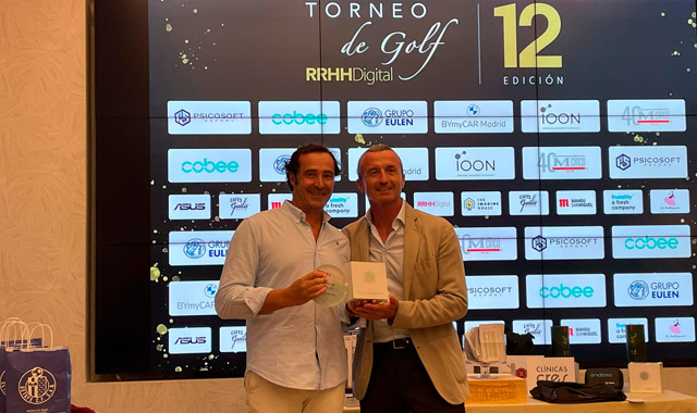 Ganador torneo golf RRHHDigital 12 edición 2023 hoyo más cercano