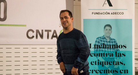 El Langui participa en una jornada de sensibilización en las instalaciones de CNTA