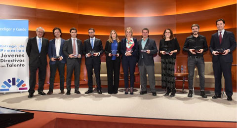 Seeliger y Conde premia a nueve jóvenes directivos