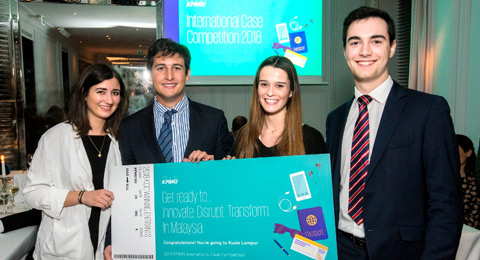 El equipo de la Universidad de Deusto, ganador de la competición nacional de KICC