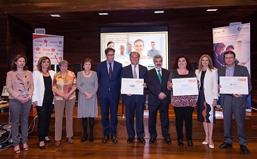 Alares entrega sus certificados “ESR” de “Empresas Socialmente Responsables”