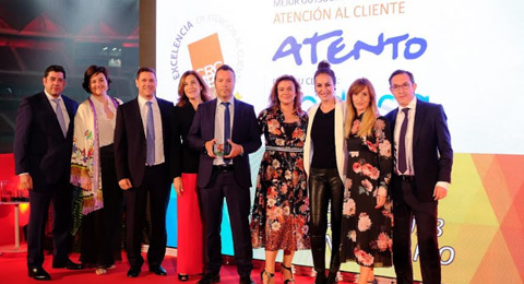 Atento recibe por tercera vez el premio a Mejor Outsourcer en Atención al Cliente 2018