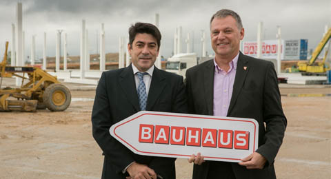 BAUHAUS con el empleo