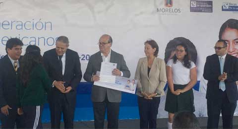 678 estudiantes de Morelos son beneficiados por Fundación BBVA Bancomer