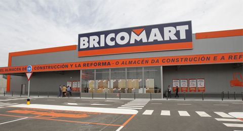 Adecco selecciona 130 personas para el nuevo almacén de Bricomart