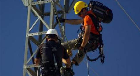 Cerca de 50 trabajadores mueren al año por caídas en altura