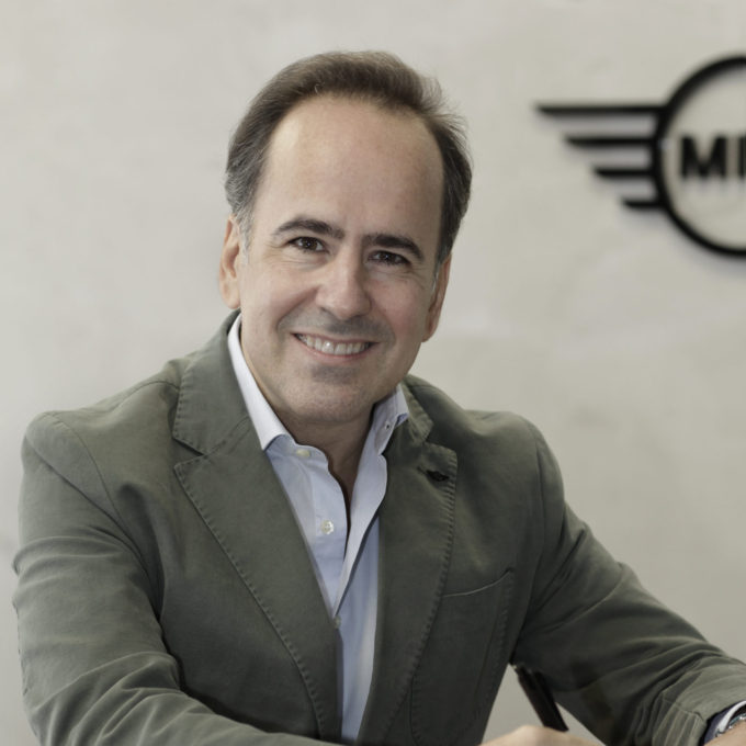 Carlos Martínez