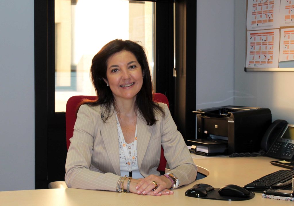 Carmen María Sabater, directora de RRHH de Directora Recursos Humanos en Torresol Energy Invesment, os desea Feliz Navidad