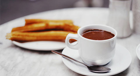 ¿Qué maquinaria se necesita para montar una churrería?