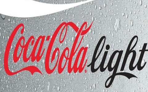 ¿Qué directora general es adicta a la Coca-Cola Light?