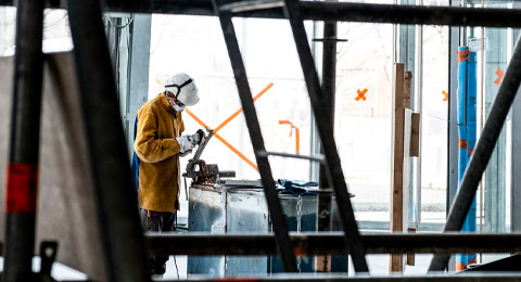 Cómo evitar el riesgo de exposición a agentes cancerígenos en el entorno laboral