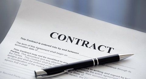 Uno de cada tres contratos fijos firmados desde la reforma laboral no llegan al año de duración