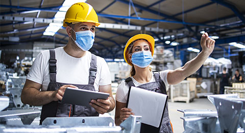 Cuatro pasos clave para reducir el riesgo de contagio por COVID-19 en los puestos de trabajo