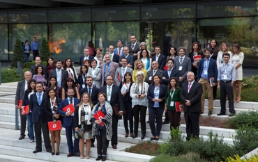 Directivos de grandes compañías llaman a "crear entornos en los que la gente pueda florecer"