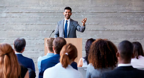 Adaptar el lenguaje, clave en la vuelta a la oficina: así debes hablar en inglés en cada contexto