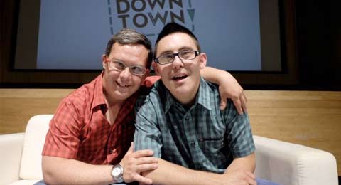 Una serie de la televisión vasca tiene como protagonistas a dos jóvenes con síndrome de Down