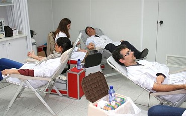 Los trabajadores de El Pozo, concienciados con la donación de sangre