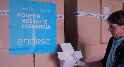 Endesa sigue adelante con su plan de RSC en lucha contra el coronavirus: dona otras 376.000 mascarillas