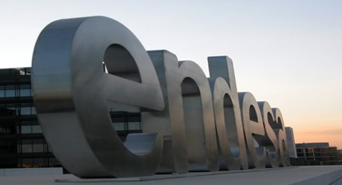 Endesa trabaja nuevos servicios para los clientes junto a los 8 jóvenes más brillantes del mundo