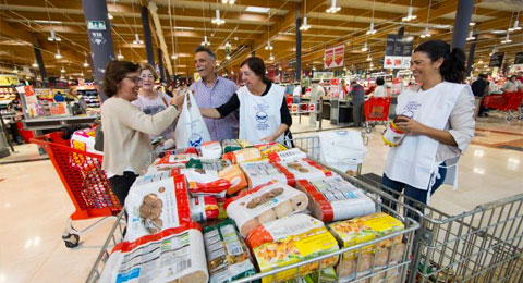 Eroski y sus clientes donan más de 4.000 toneladas de alimentos para colectivos desfavorecidos