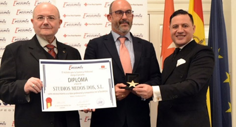 Manuel Sanz, CEO de SMDos, recoge la “Estrella de Oro” para la Excelencia Profesional