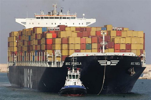 Las exportaciones crecen un 3,2% y continúan en máximos en el primer trimestre
