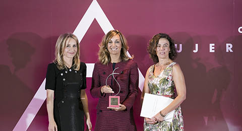 María del Pino Velázquez, premio Liderazgo Mujer Empresaria de FEDEPE