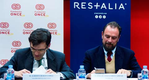 Fundacion ONCE y Restalia firman un Convenio para su programa Por Talento