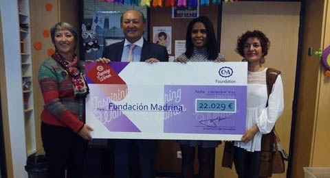 Empleados de C&A de todo el mundo premian a Fundación Madrina
