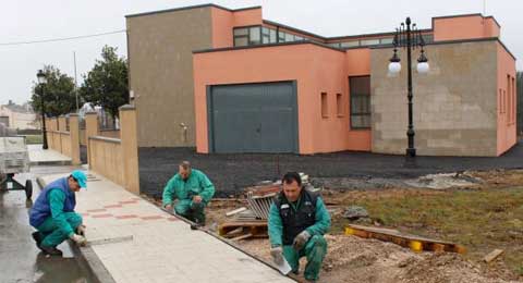 Suspendido un guardia civil que gestionaba desde su puesto una empresa de chapuzas a domicilio