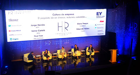 Crónica | El HR Innovation Summit inicia su camino hacia una nueva dimensión: descubre todo lo ocurrido en la primera jornada del congreso