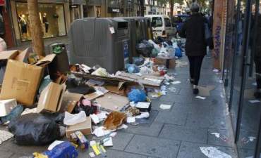 Los desperfectos por la huelga de limpieza podrían ascender casi a los 500.000 euros