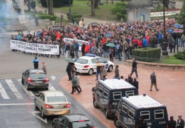 Los trabajadores de Hunosa afrontan la cuarta semana de movilizaciones y paros