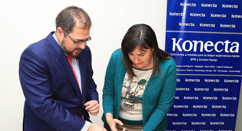 Konecta y la FOAL impulsan el empleo de personas con discapacidad visual