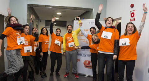 ManpowerGroup realiza su I Carrera Vertical para colaborar con el Banco de Alimentos