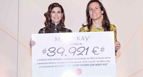 54 mujeres víctimas de violencia de género tienen “Un nuevo futuro con Mary Kay”