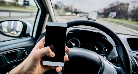 ¿Qué director de RRHH se queda en el coche hablando por teléfono?