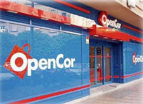 El Corte Inglés mantiene los sueldos de los trabajadores de sus filiales Supercor y Opencor