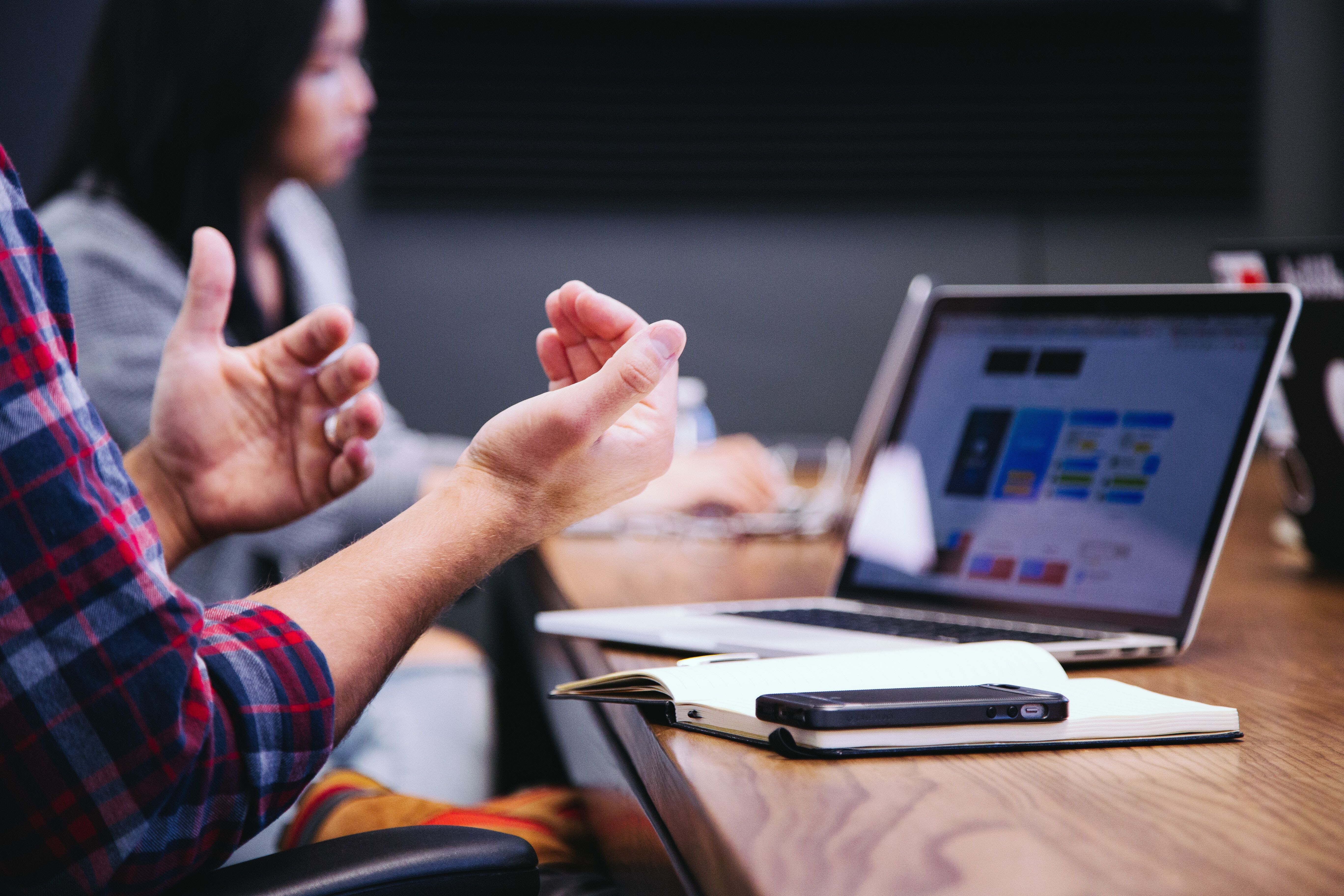 Grupo DIA apuesta por la escucha a sus empleados