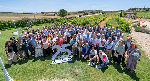 Pascual celebra el 25 aniversario de más de 100 profesionales de la compañía